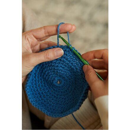 DMC THe Comtemplative Cushion Crochet KIt