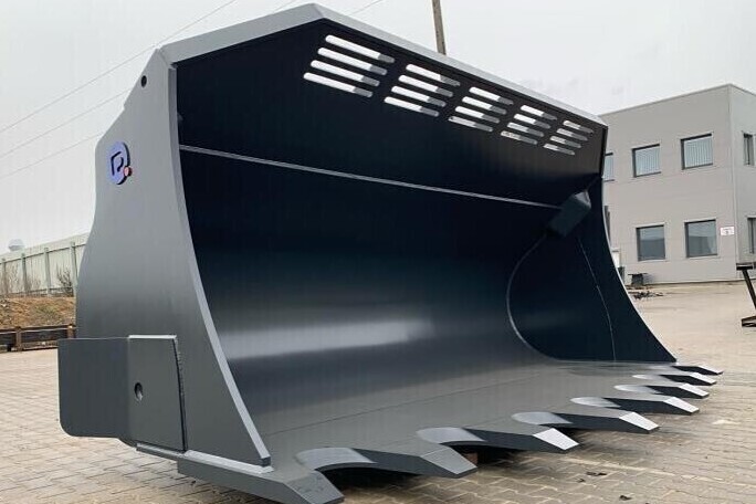 Buckets & Attachments