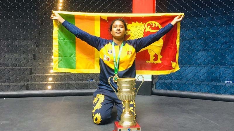 தங்கப்பதக்கம் வென்று சாதனை படைத்த கணேஷ் இந்துகாதேவி