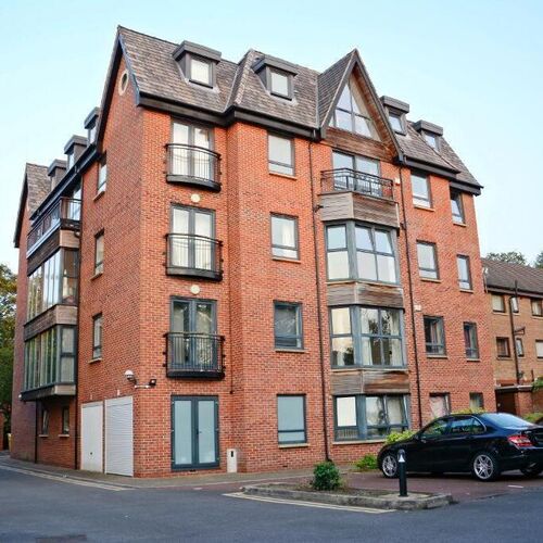 2 Bedroom Flat for Sale