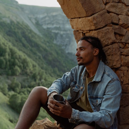 Outcome Independence