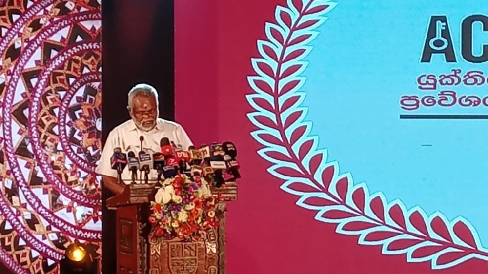 பாரபட்சம் காட்டாத அரசாங்கம்.  நம்பிக்கையுடன்தீர்வுகளை பெற்றுக்கொள்ளுங்கள்  - அமைச்சர் டக்ளஸ்