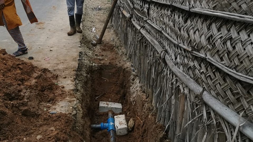 ஒரேநாளில் தண்ணீர் வினியோகம். பல மாதங்கள் அதிகாரிகளின் அசட்டை. அவதியுற்ற மக்கள்