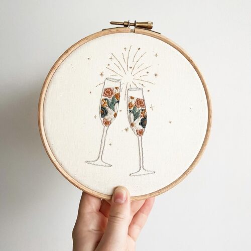 Fizz & Floral Embroidery Kit