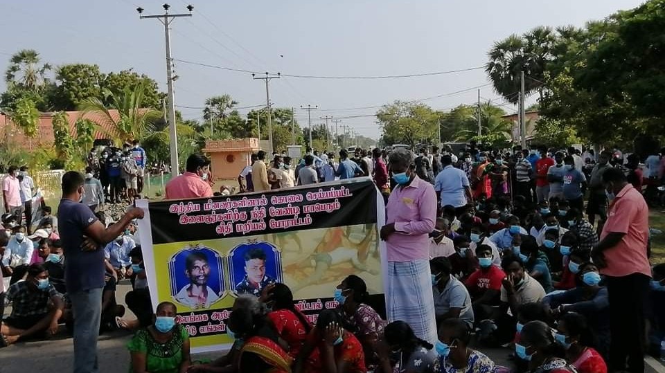 இரண்டாவது நாளாக மீனவர்களின் ஆர்ப்பாட்டம்