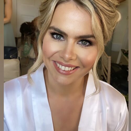 Gallery | Aldona Francis | Wedding Makeup Specialist Gloucestershire  | Award Winning Makeup Lessons in Bath  | Professional Mobile Makeup Artist Cotswolds
