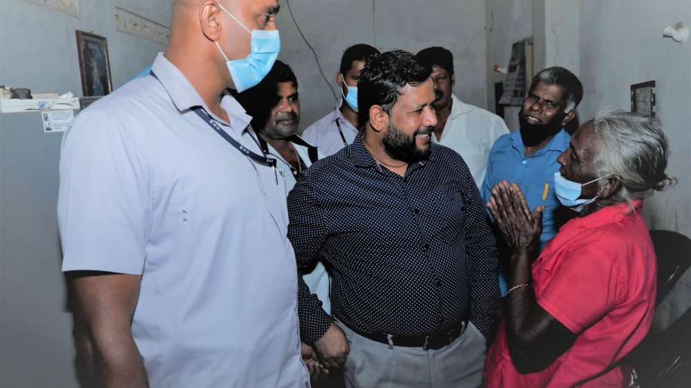 றிஷாட் விஜயம்