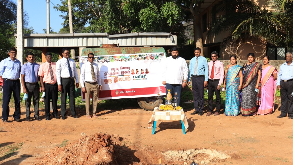 யாழின் அனைத்து கிராமங்களுக்கும் அபிவிருத்தி..! - அங்கஜன் இராமநாதன் ஆரம்பித்து வைத்தார்.