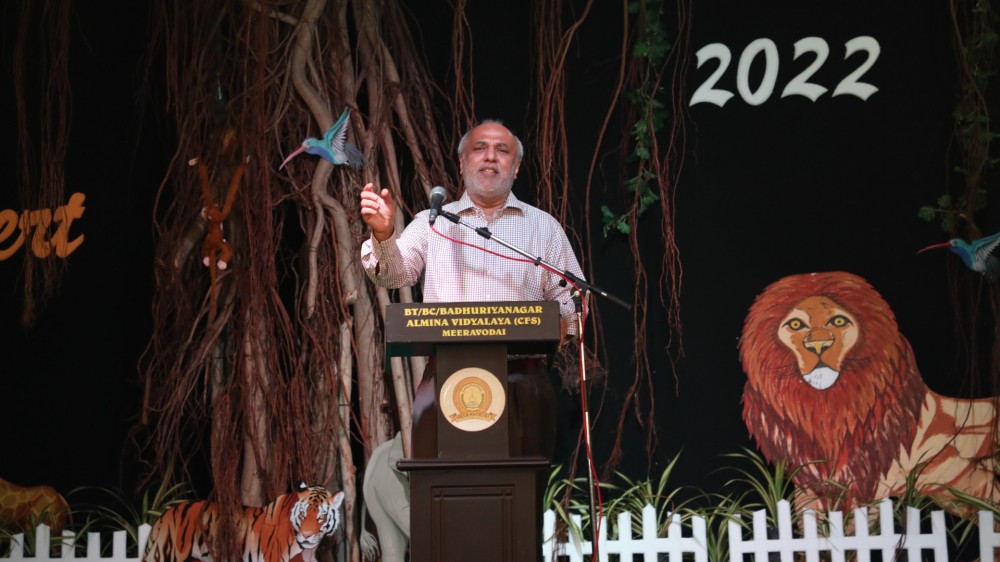 இஸ்லாமிய சமயக் கல்வியில் அரசாங்கம்  தலையிடுகிறது - ரவூப் ஹக்கீம்