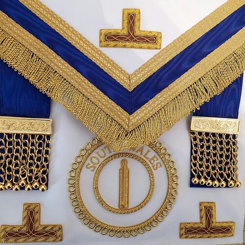 Bespoke Provincial Apron