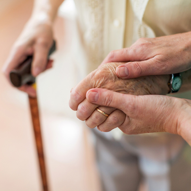 Specialist dementia physiotherapy at home across Essex & London. Expert support for mobility, falls prevention and maintaining independence in a familiar environment.