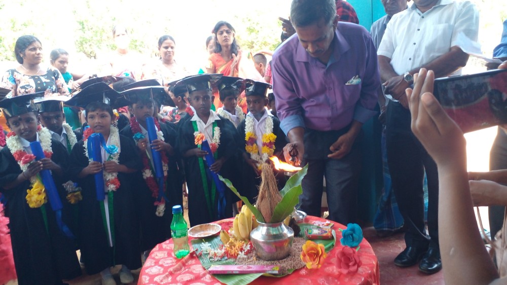 அல்வாய் வடக்கு  மகாத்மா முன்பள்ளியின் கால்கோள் விழா.....!