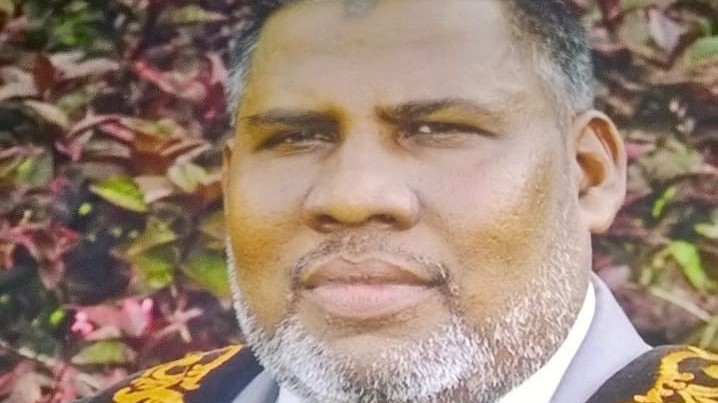 ஸ்தாபக பதிவாளருக்கு கௌரவம்