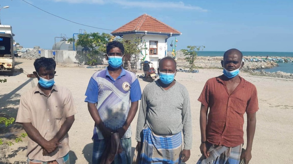 அத்துமீறி நுழைந்த 11 இந்திய மீனவர்கள் கைது