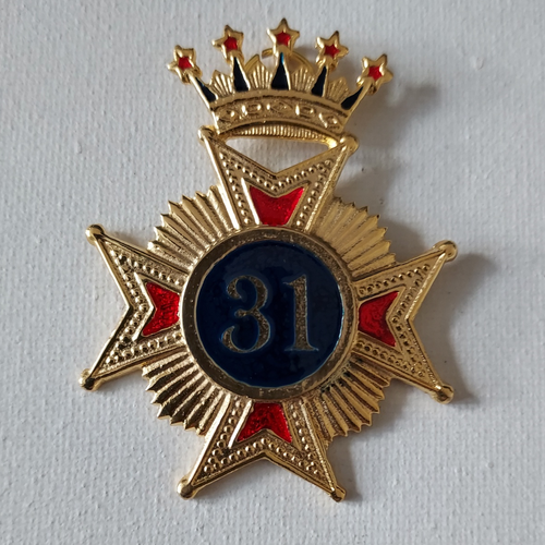 31 Degree Collar Jewel Croix