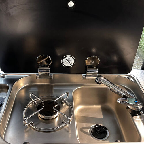 2009 Nissan Serena 2.0 Petrol Automatic Camper Van 2 Berth Rare Colour PRO Conversion