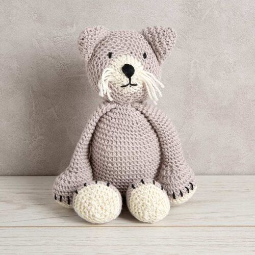 Chloe the Cat Knitting Kit - Mink