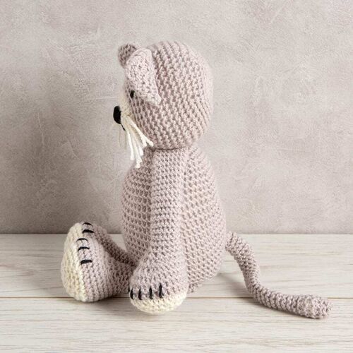 Chloe the Cat Knitting Kit - Mink