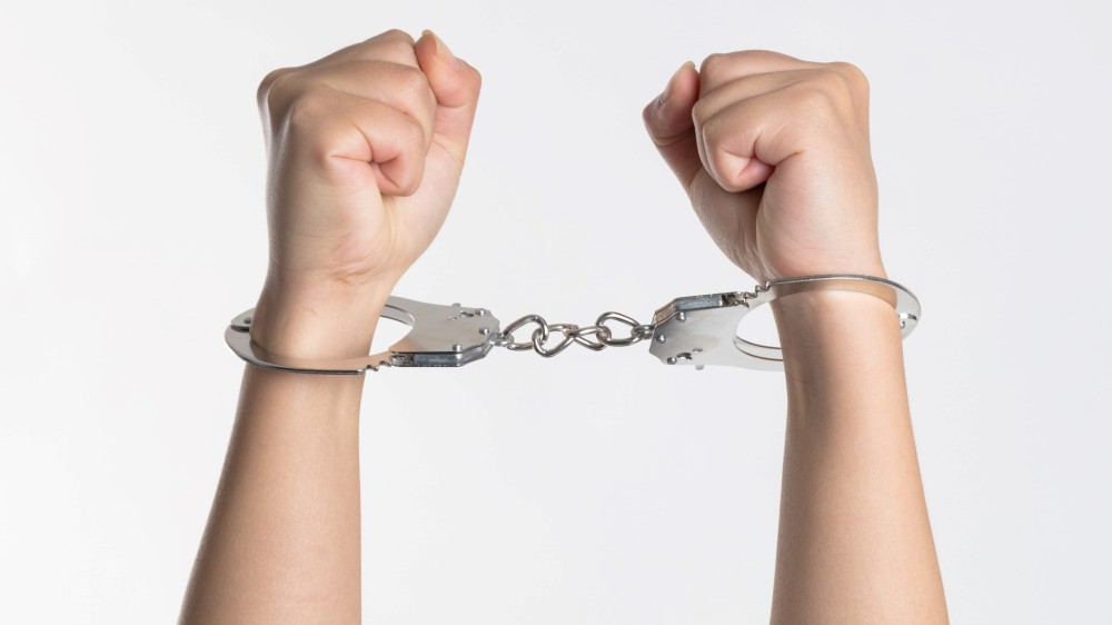 இந்திய 12 மீனவர்கள் மீண்டும் கைது