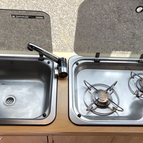 1997 Toyota Granvia WELLHOUSE Camper Van 4 Berth 3.0TD PRO Conversion