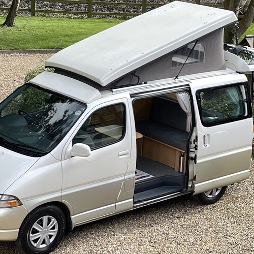 1997 Toyota Granvia WELLHOUSE Camper Van 4 Berth 3.0TD PRO Conversion