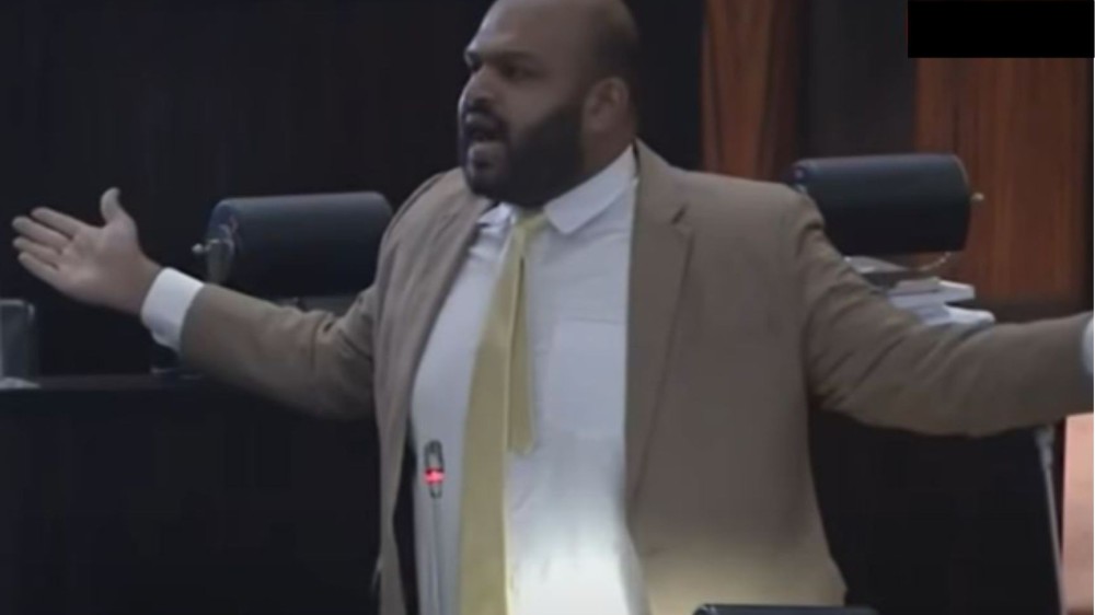 டெங்கு தடுப்பு பணியாளர்களுக்கு நிரந்தர நியமனத்தை வழங்குக!