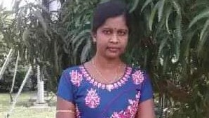 மகளுக்கு எமனாக வந்த லொறி