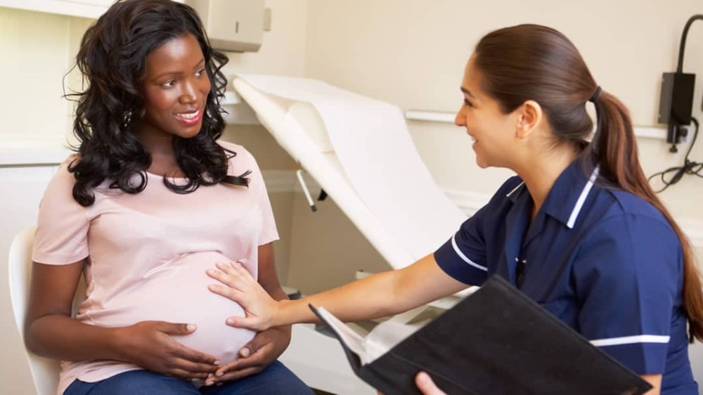 தாதியர்கள் இன்றித் தடுமாறும் வைத்தியசாலை