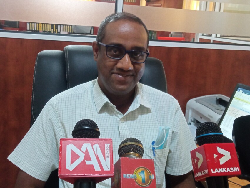 ஒமிக்ரோனால் மன்னாரில் மரணம் எச்சரிக்கையாக இருங்கள் - Dr ரி.வினோதன்