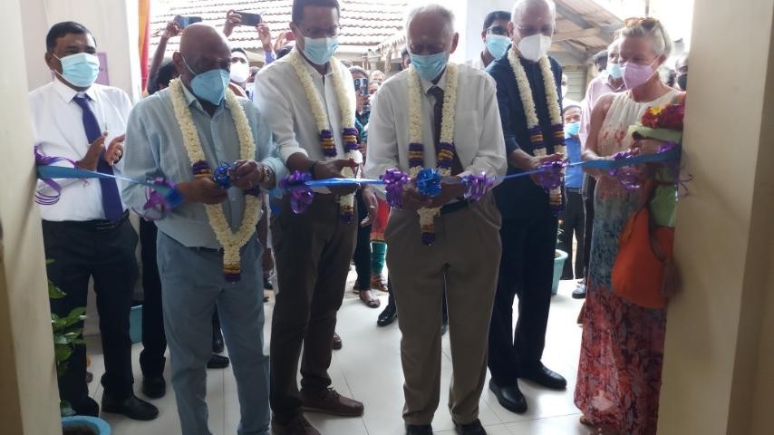 பருத்தித்துறை ஆதார வைத்திய சாலைக்கு மூன்று மாடி விடுதி கட்டிடம்  திறந்து வைப்பு .......!