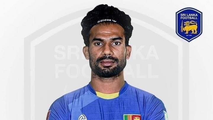 மன்னாரைச் சேர்ந்த உதைபந்தாட்ட அணி வீரர் டக்ஸன்  பியூஸ்லஸ் மாலைதீவில் உயிரிழந்தார்