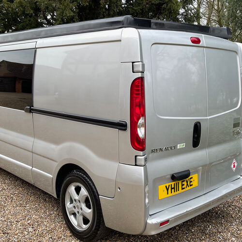 2011 Renault Trafic Sport LWB Camper Van 4 Berth Silver 2.0 DCi 115