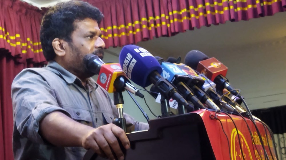 துரத்தி அடிப்போம்