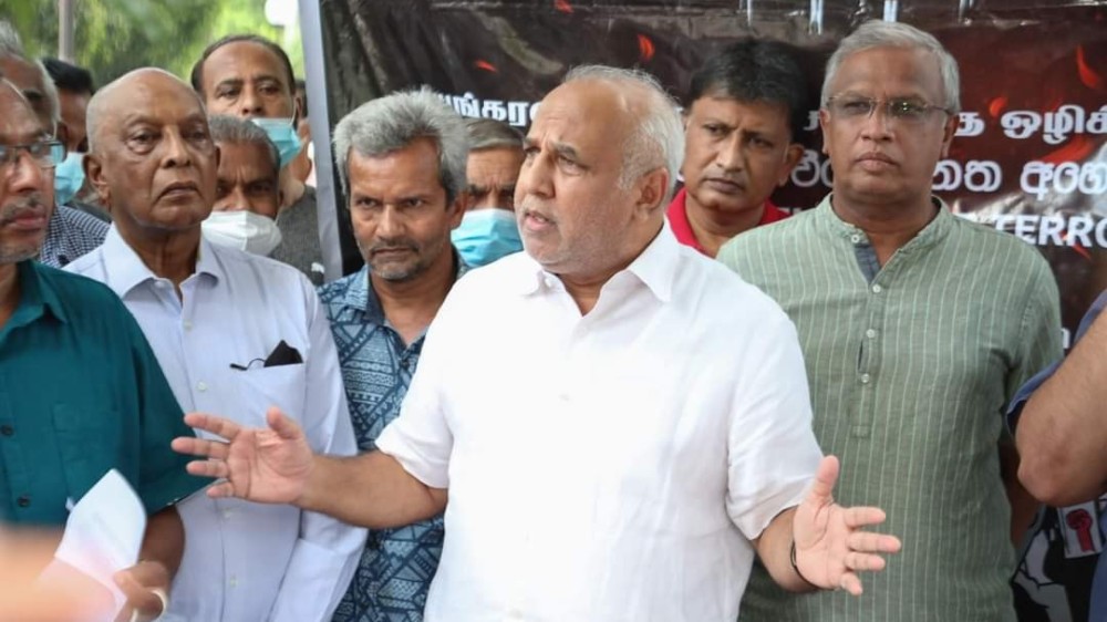 கண்டியிலும் கையெழுத்துப் போராட்டம்