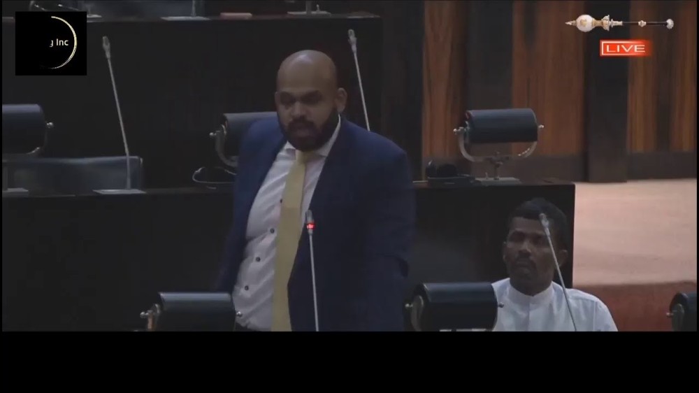 பெண்களுக்கு எதிரான வன்முறையாளர்களே!