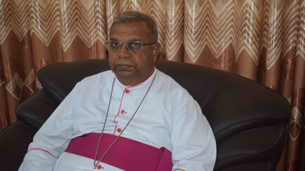 மன்னார் தீவுக்கு அச்சுறுத்தல் ஒன்றித்து போராட வேண்டிய கட்டாயம் உண்டு -ஆயர்