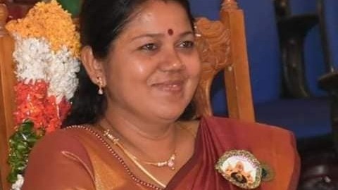 மேல் பெற்று சாதனை!