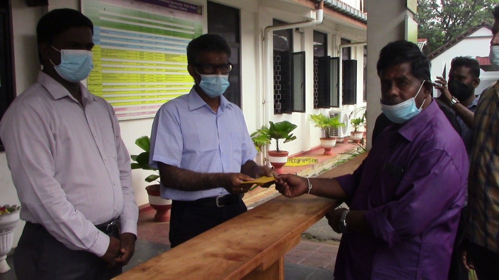 மதுபானசாலைக்கு அனுமதி வழங்க வேண்டாம் என பருத்தித்துறை பிரதேச செயலருக்கு மகஜர்....