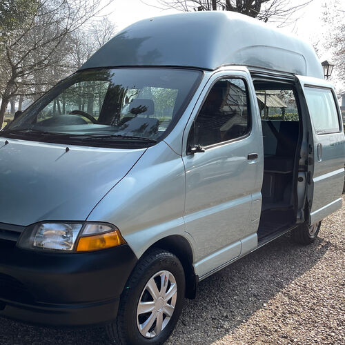 Toyota Hiace 2.5D Camper Van 2 Berth Rare Colour Good Spec 1997 (R)reg UK Van