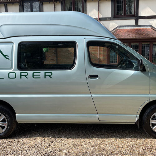 Toyota Hiace 2.5D Camper Van 2 Berth Rare Colour Good Spec 1997 (R)reg UK Van