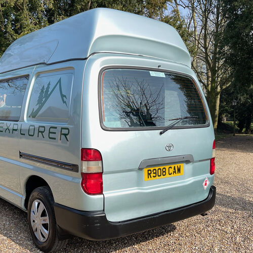 Toyota Hiace 2.5D Camper Van 2 Berth Rare Colour Good Spec 1997 (R)reg UK Van