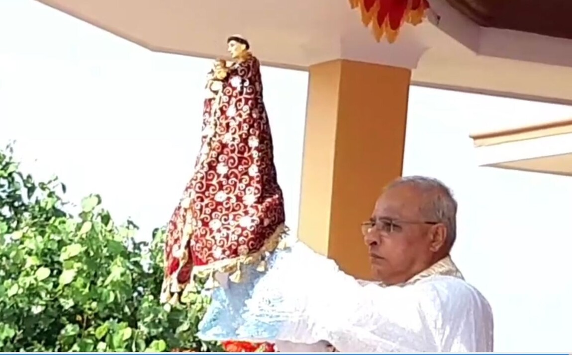 குருசடித்தீவு புனித அந்தோனியார் ஆலயத்தின் வருடாந்த திருவிழா