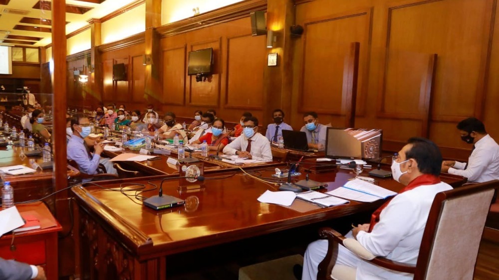 புதுப்பிக்கத்தக்க எரிசக்தி பாவனைக்குரிய தடைநீங்கம் செய்க - பிரதமர்