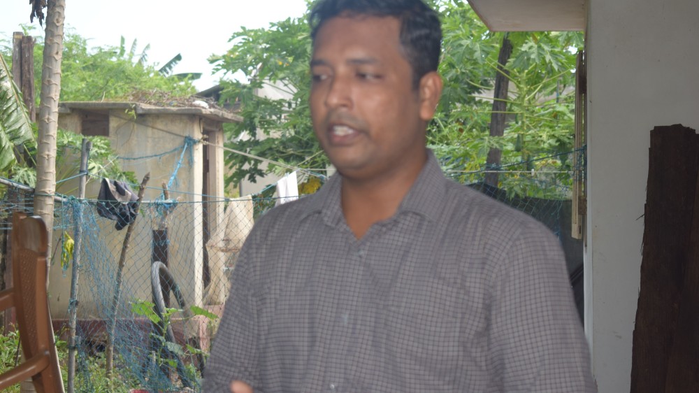 பொருள் சிறிதாக காணப்பட்டாலும் காரம் பெரிது - திலக் பெர்னாண்டோ