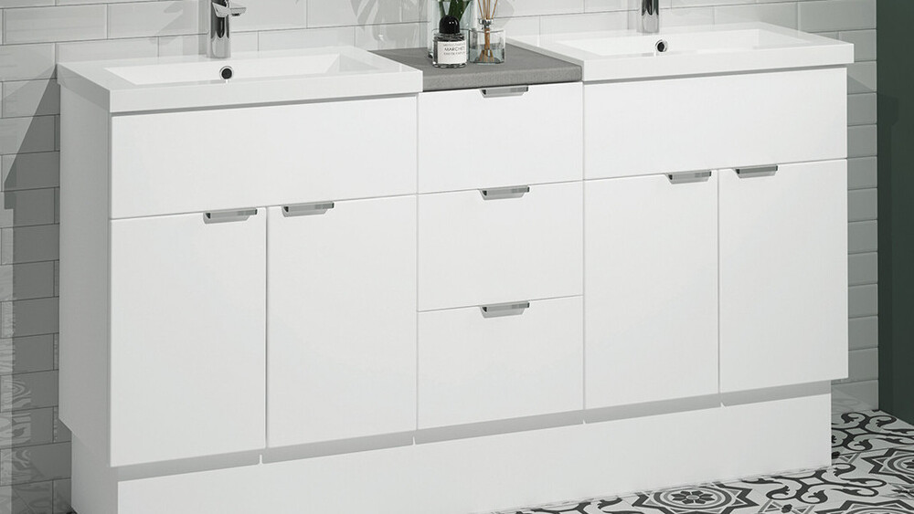 Fitted Bathroom Range