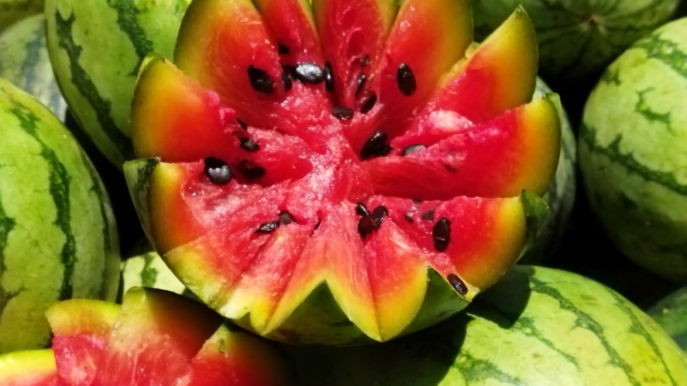 தாக சாந்திக்கு பழங்கள்