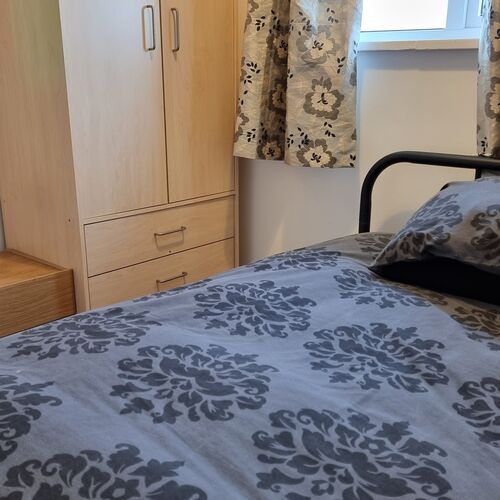 Newton Road 6 bedroom 4 bathroom contractors accommodation