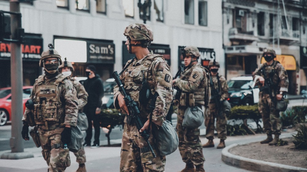 இலங்கை அரசு பிரகடனப்படுத்திய திடீர் ஊரடங்கு  | அவசரகாலச் சட்டத்தை மீளப்பெறு