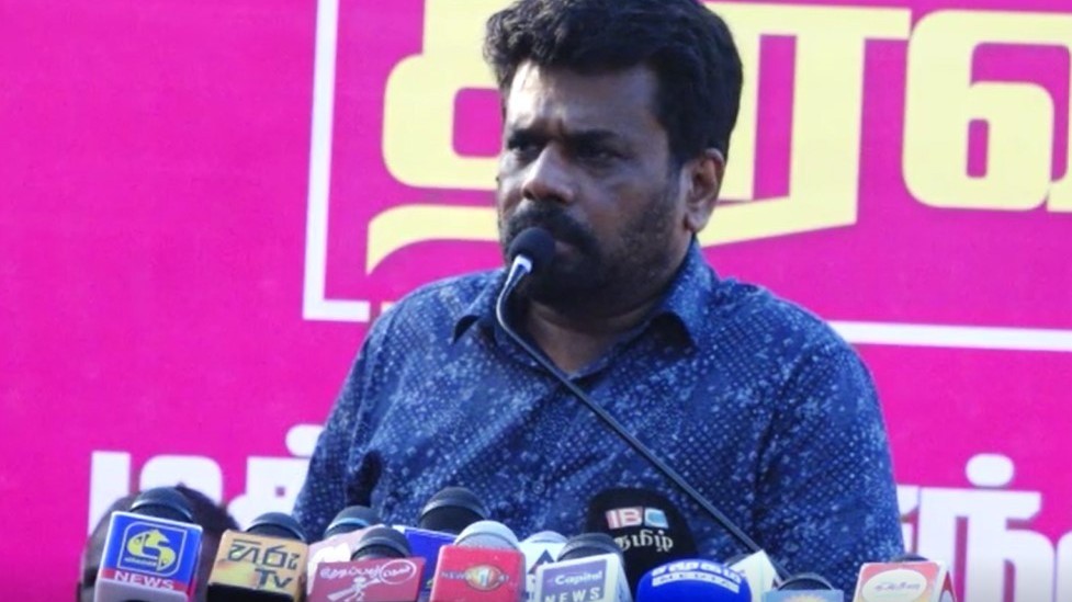 மக்கள் விடுதலை முன்னணியின் மக்கள் சந்திப்பொன்று  கிளிநொச்சியில் இடம்பெற்றது.