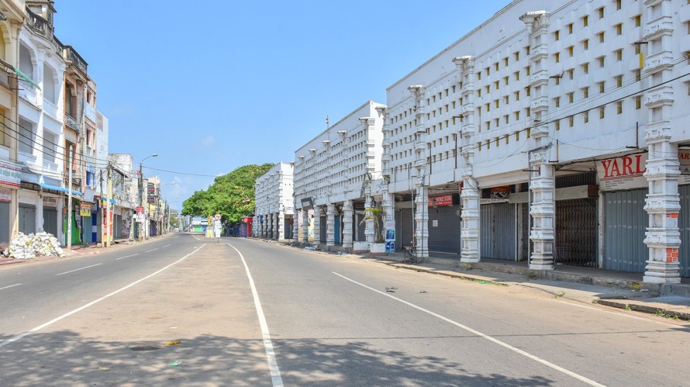 நாடளாவிய ஊரடங்கு முடக்கப்பட்டுள்ள யாழ்நகரம்